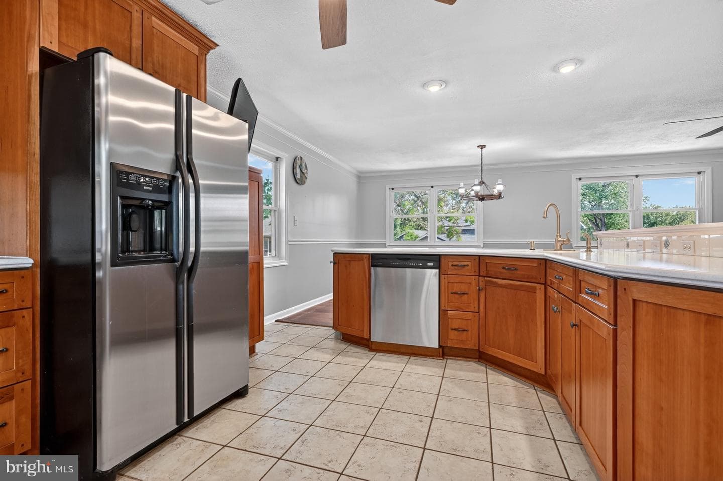 422 Ridgeview Court photo 11