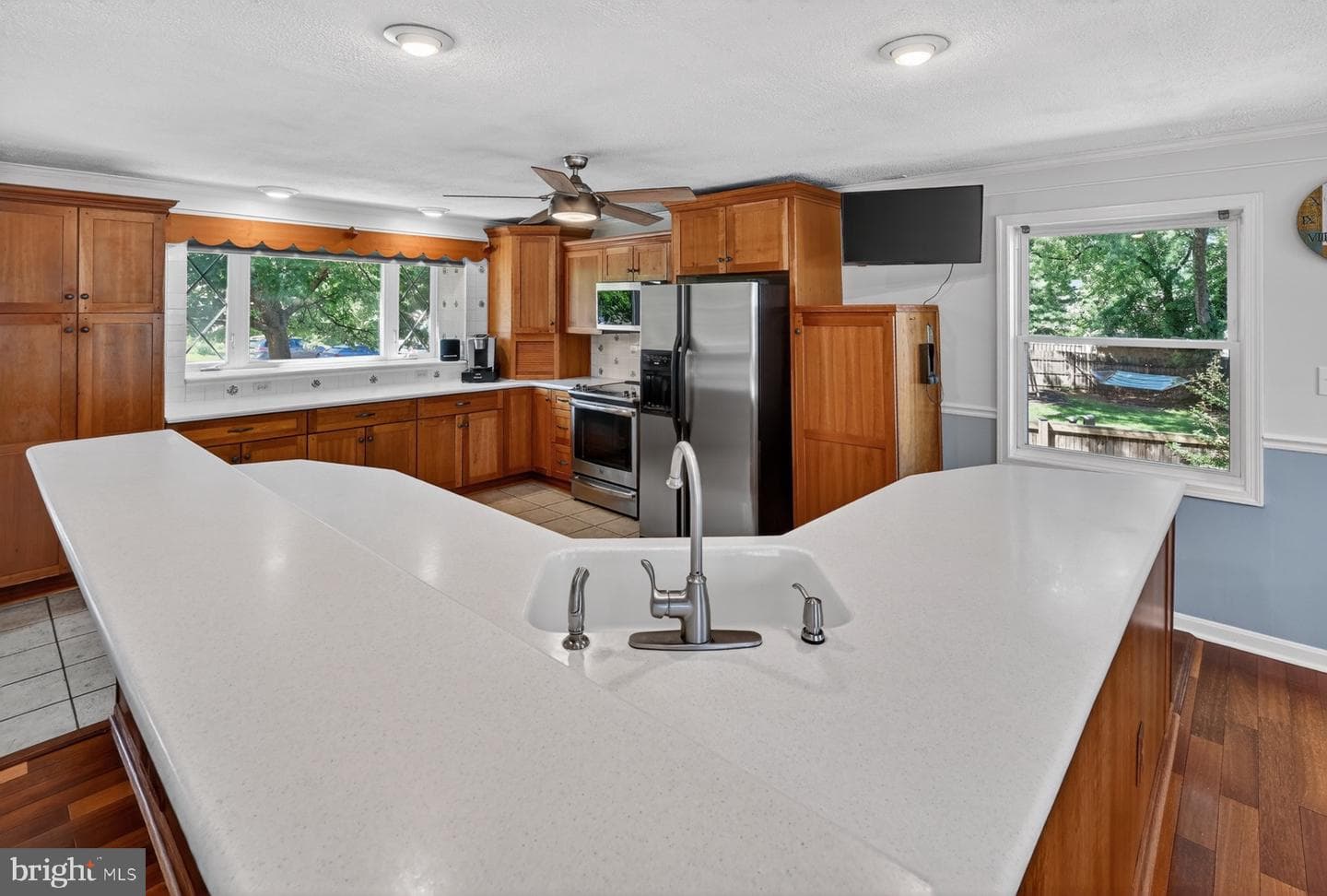 422 Ridgeview Court photo 15
