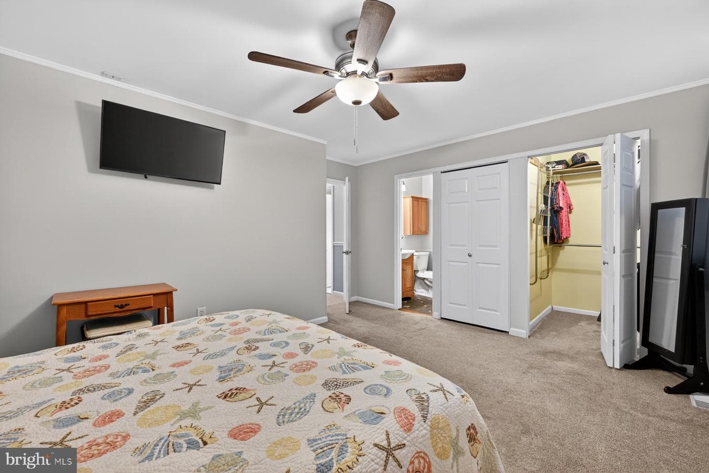422 Ridgeview Court photo 22