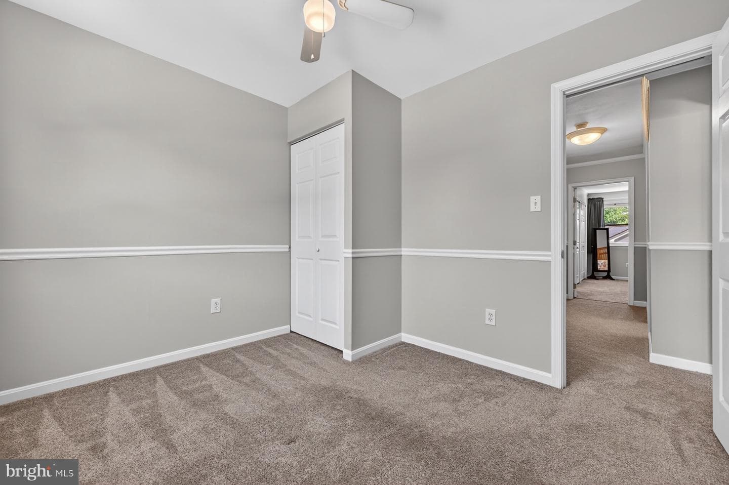 422 Ridgeview Court photo 27