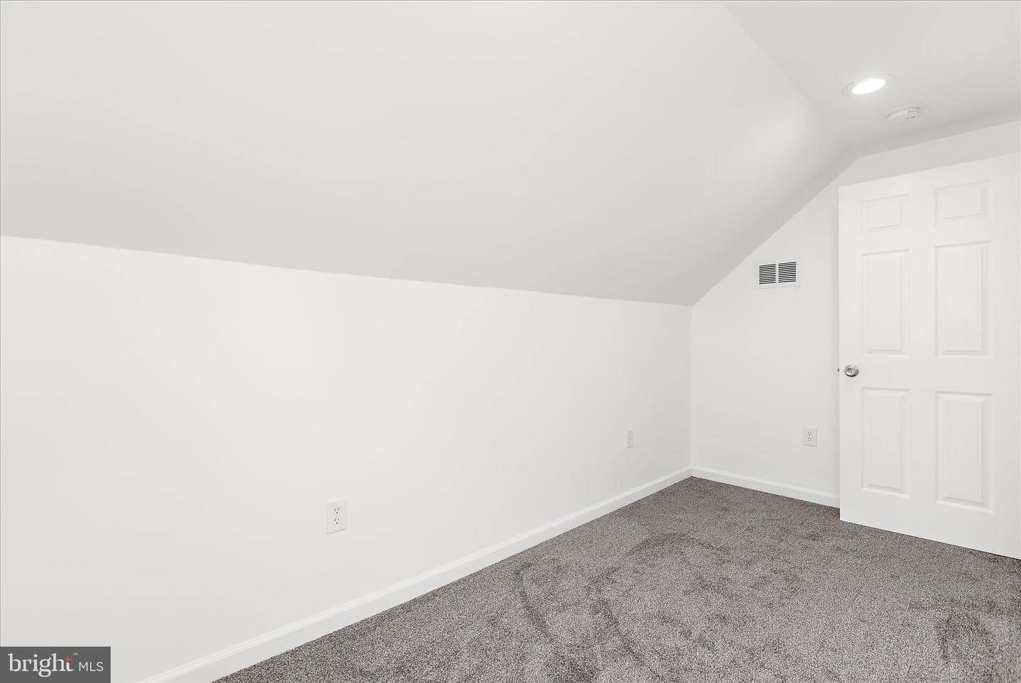 113 Ralph Road photo 37