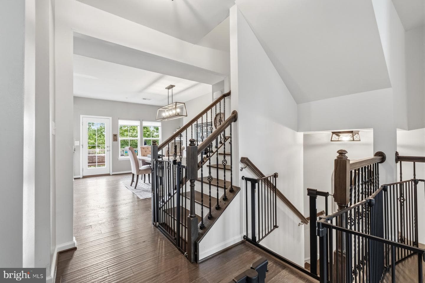 600 Fox River Hills Way photo 9