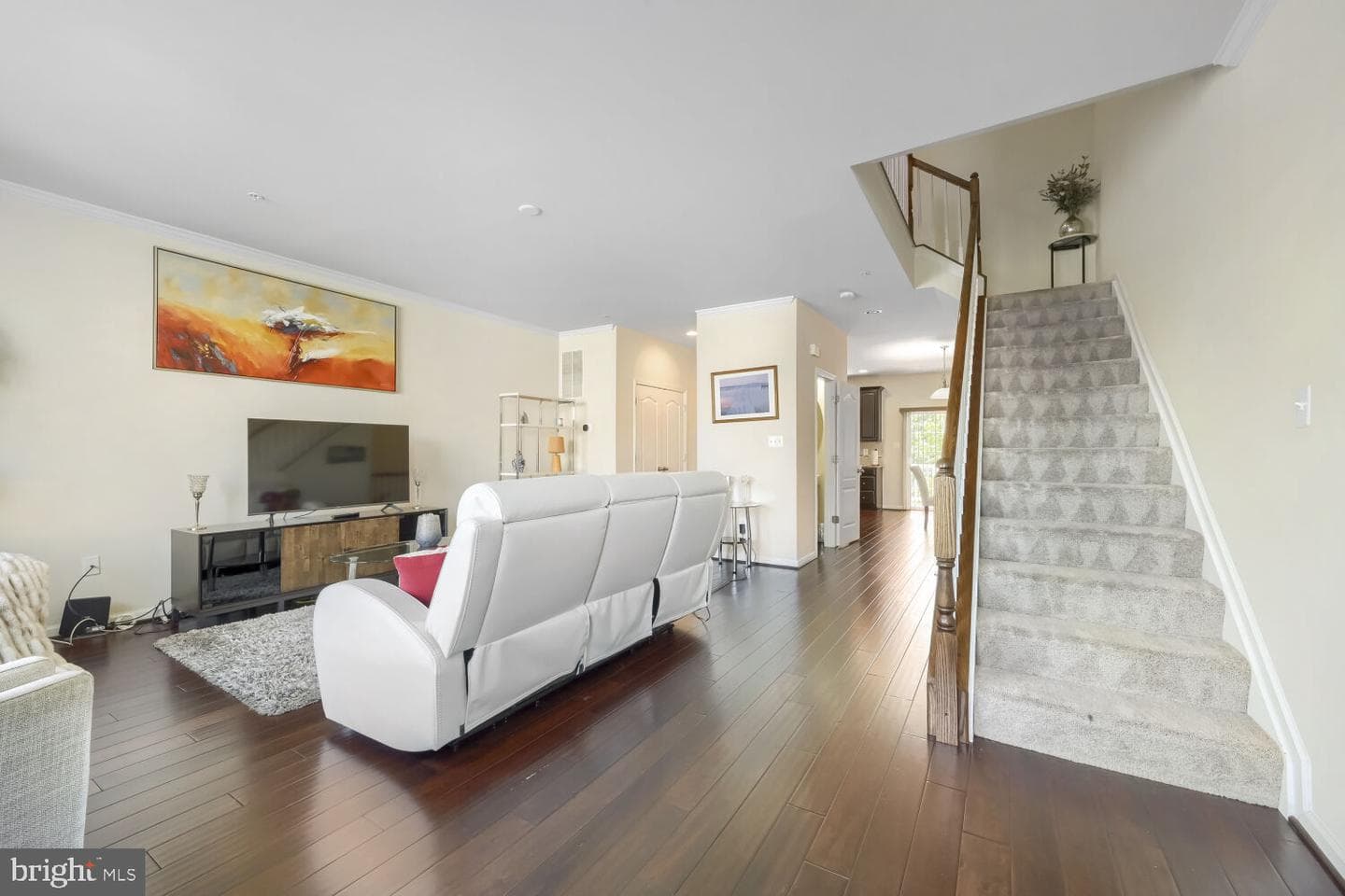 7724 Sentry Terrace photo 10