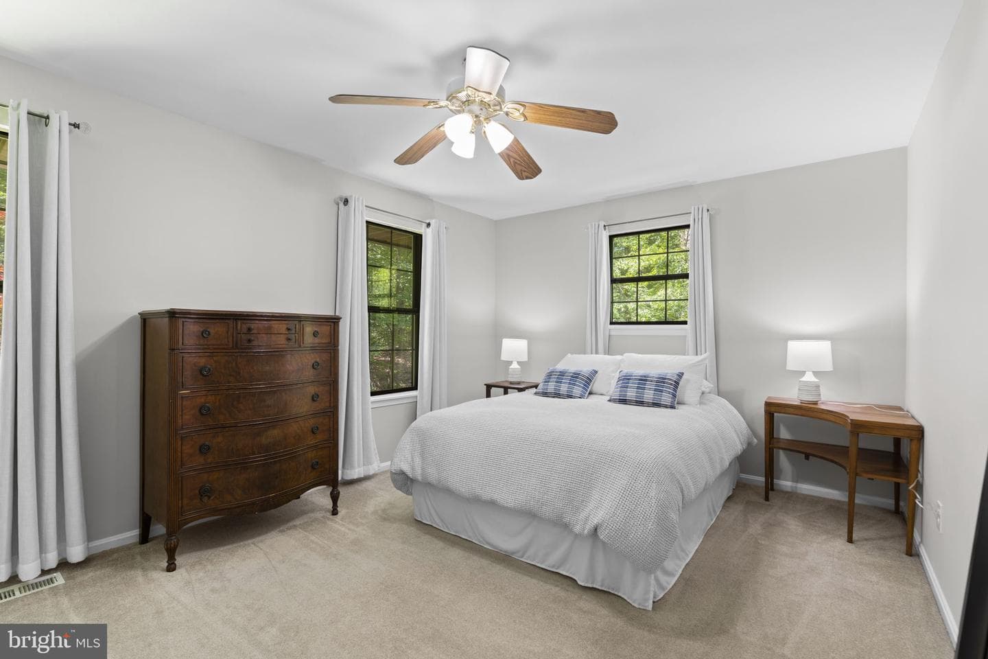8250 Railroad Avenue photo 21