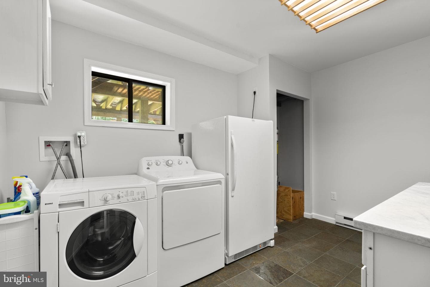 8250 Railroad Avenue photo 32