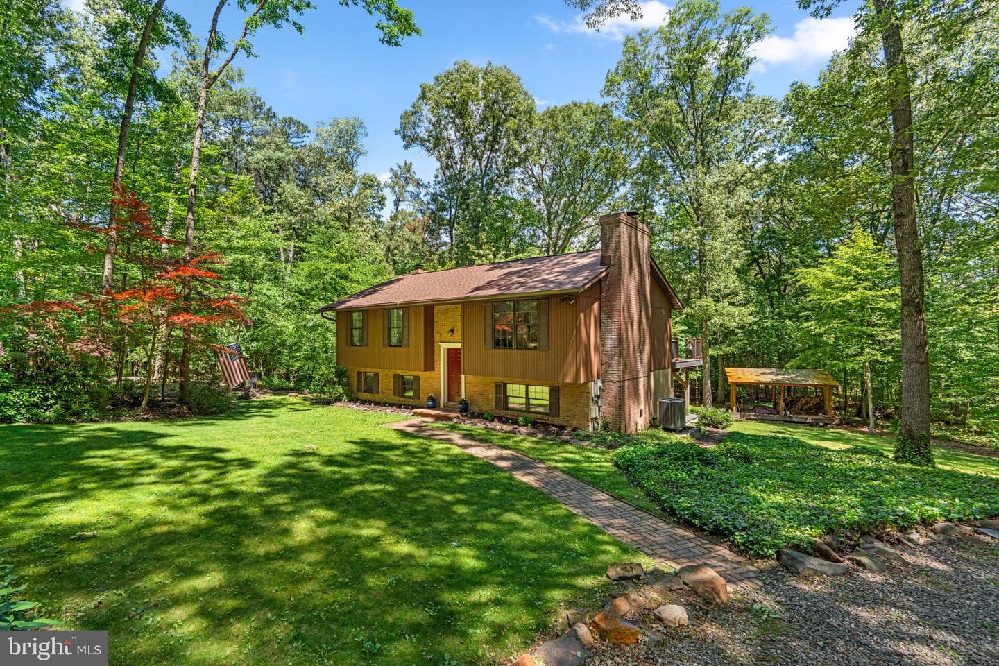 8250 Railroad Avenue photo 4