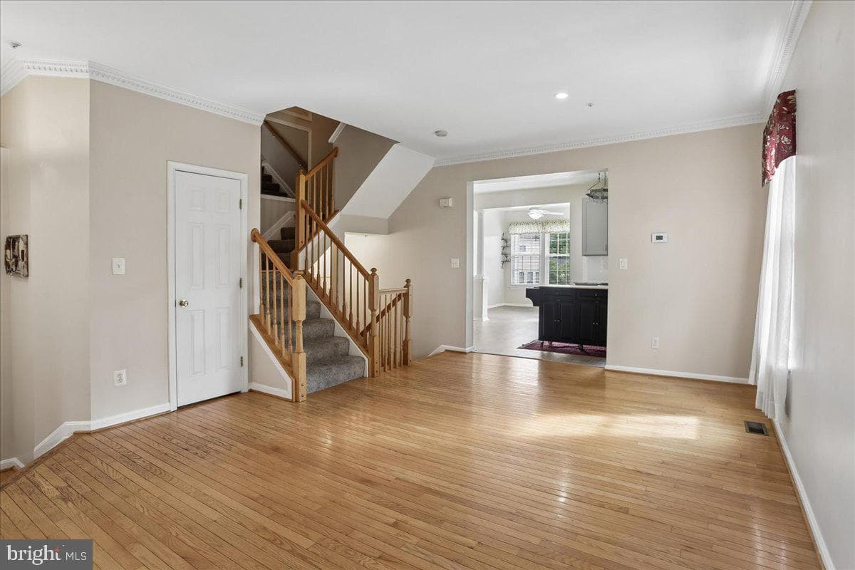 1303 Hill Born Drive photo 4