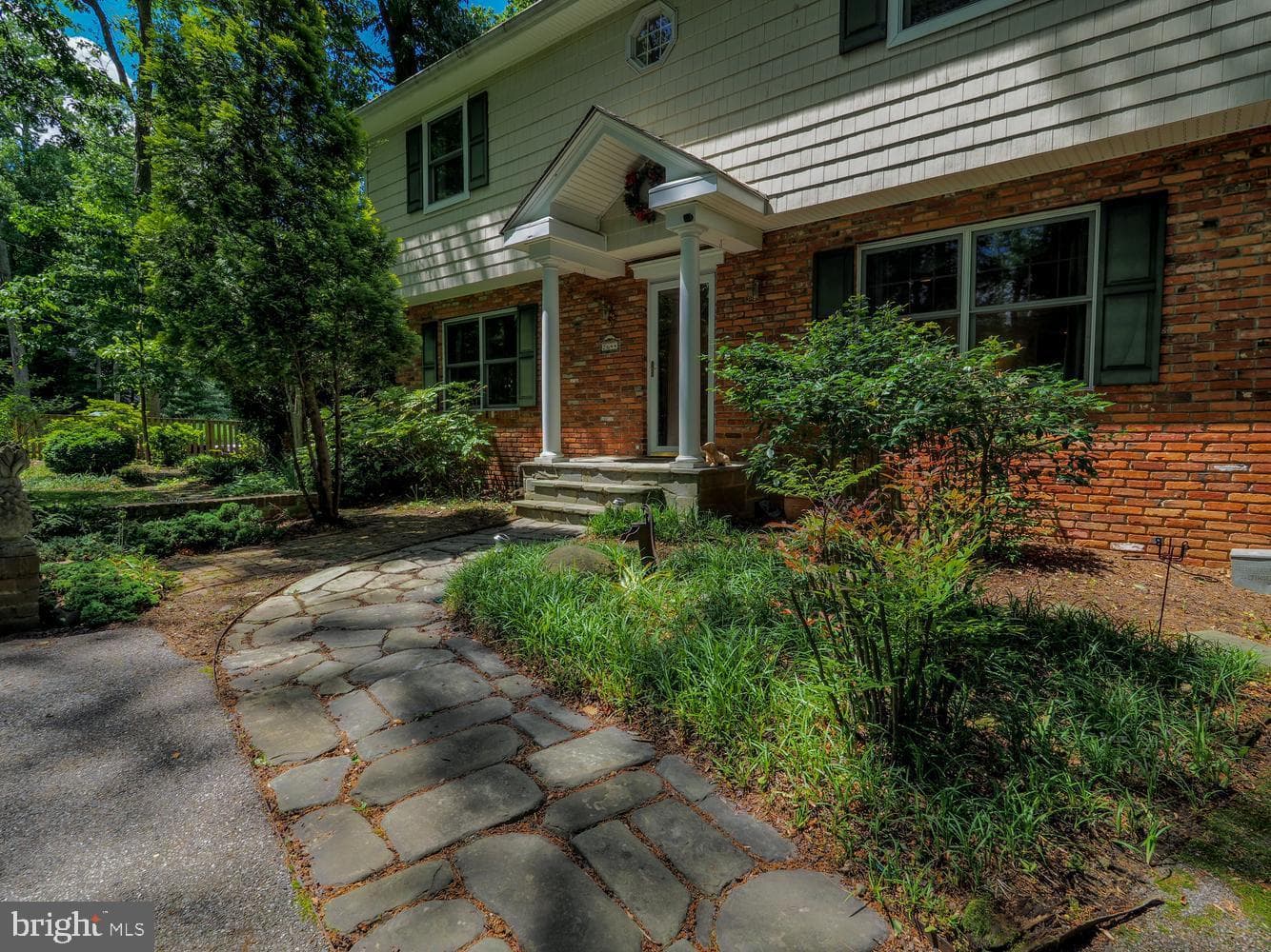2644 Queen Anne Circle photo 28