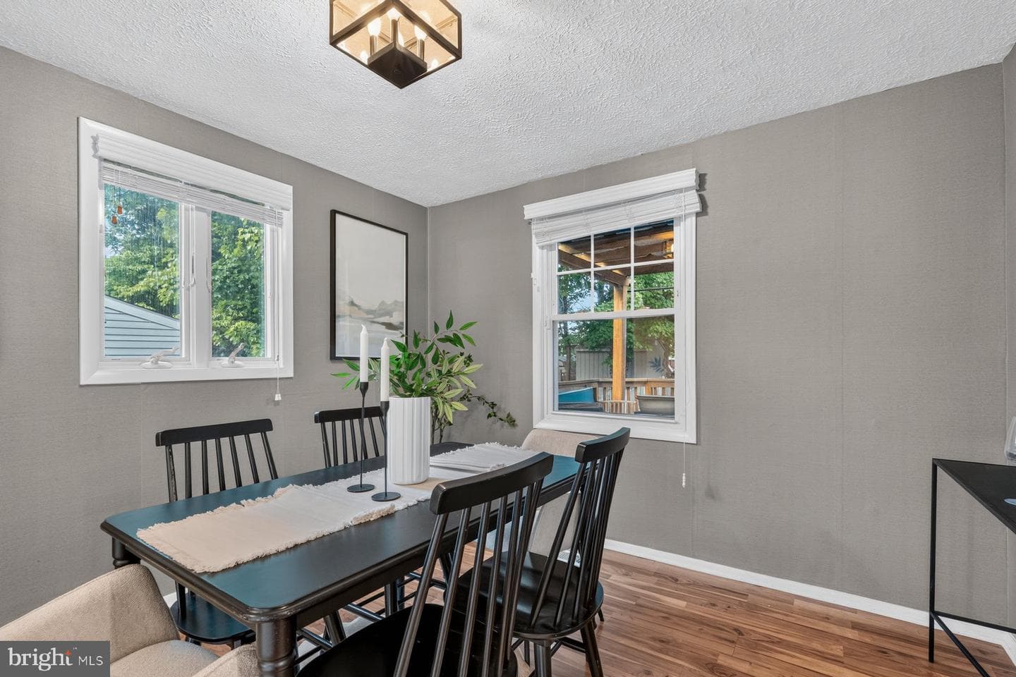 935 Marine Drive photo 9