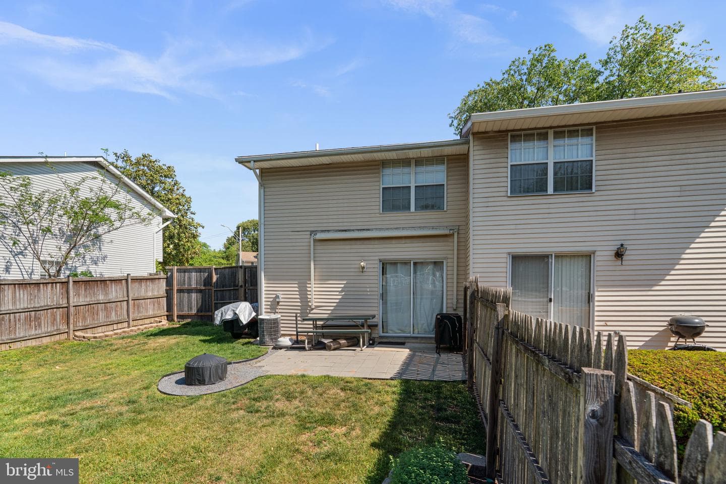 329 Shetlands Lane photo 31