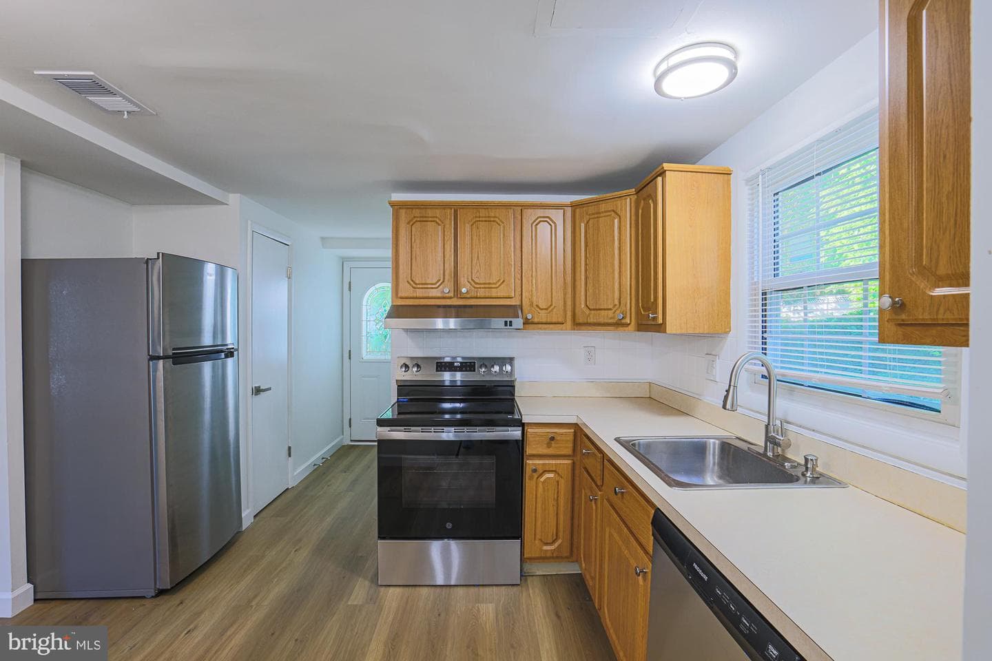 1327 Farrara Drive photo 13