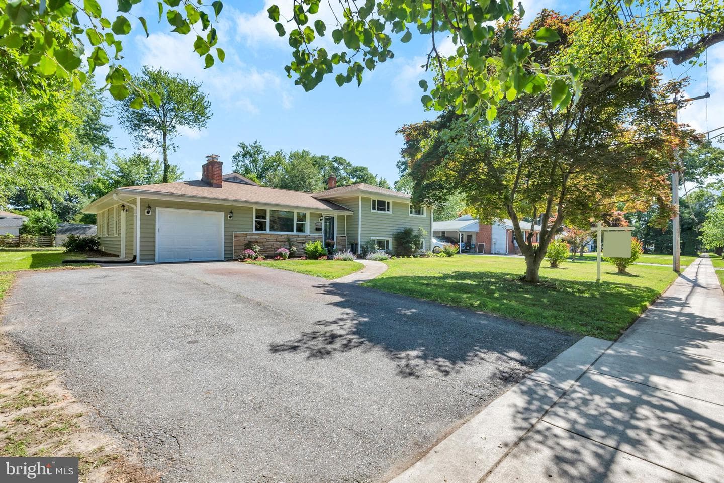 510 Evergreen Rd photo 3