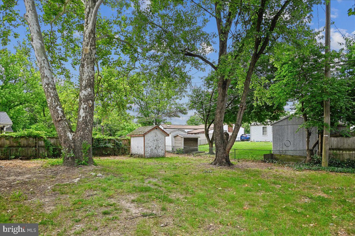 1015 Dumbarton Rd photo 6