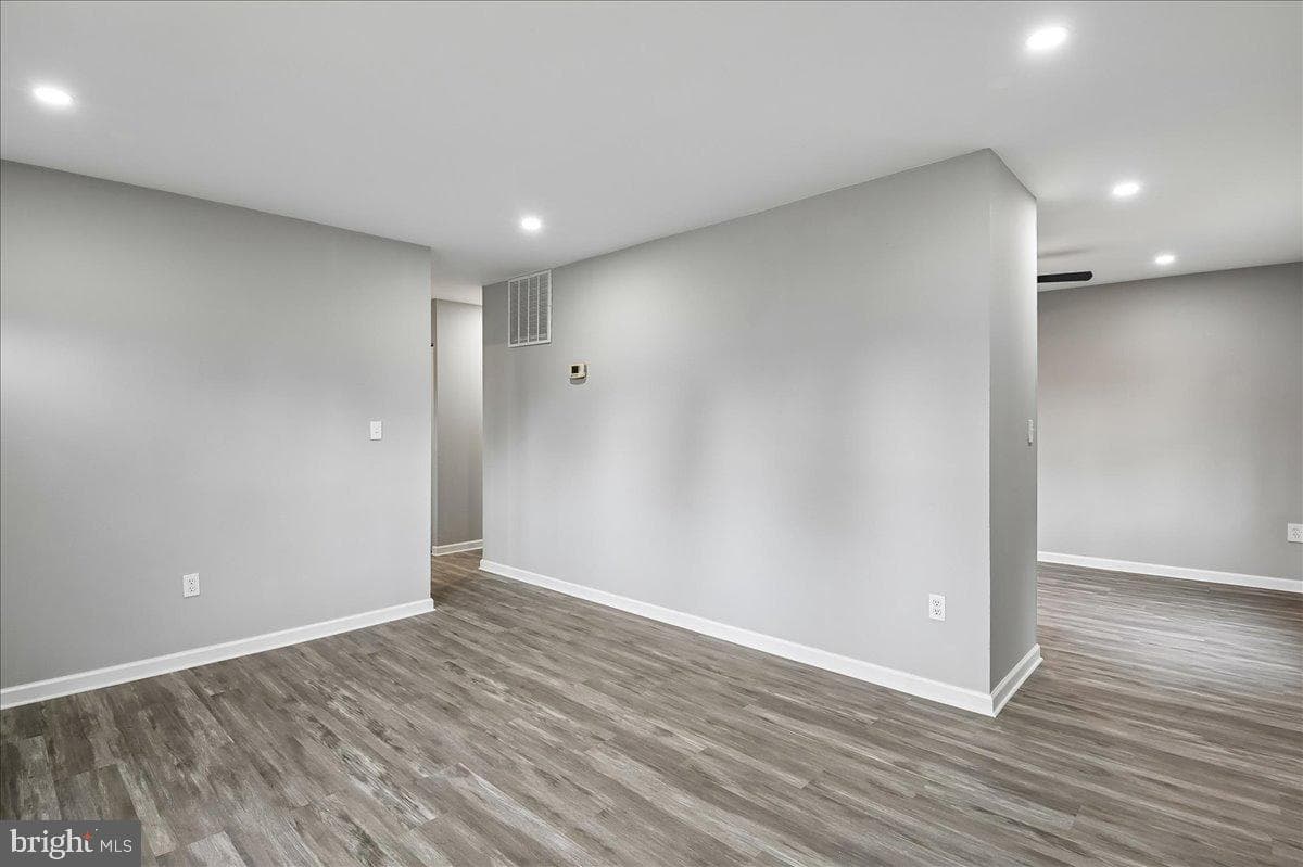 1015 Dumbarton Rd photo 9
