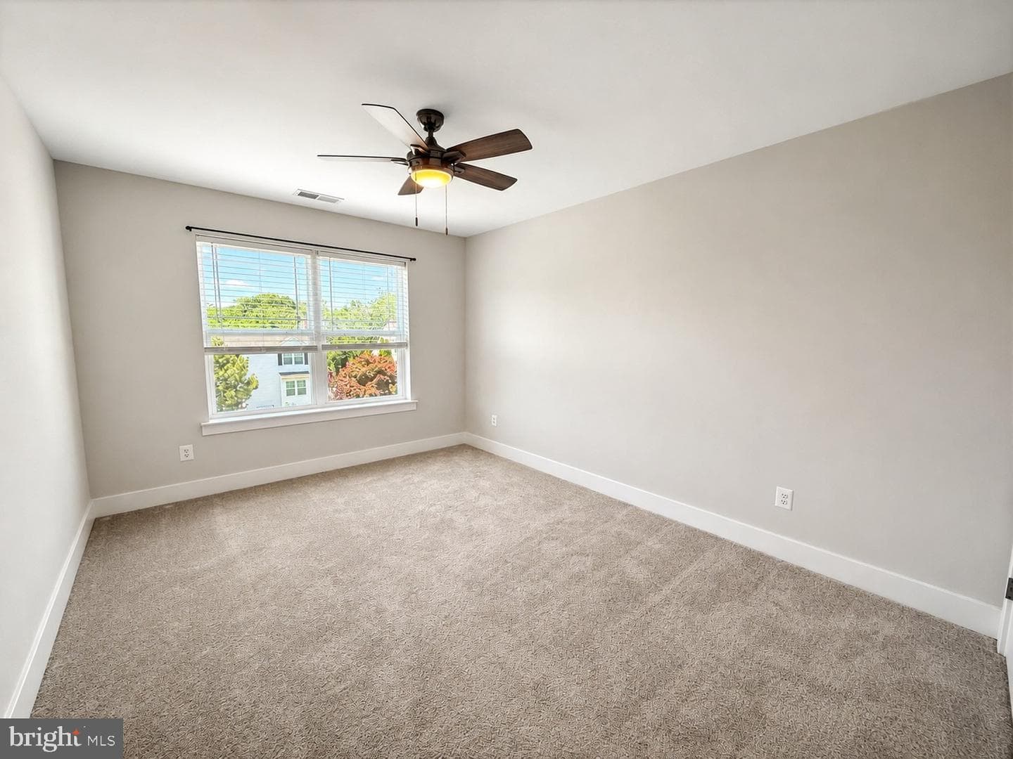 5707 Lowell Street photo 30