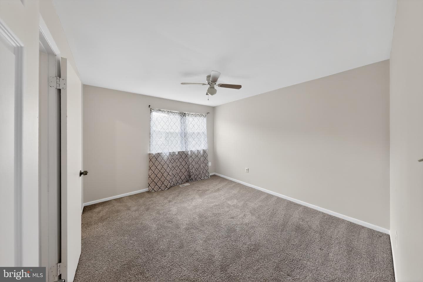 1092 Brightleaf Ct photo 10