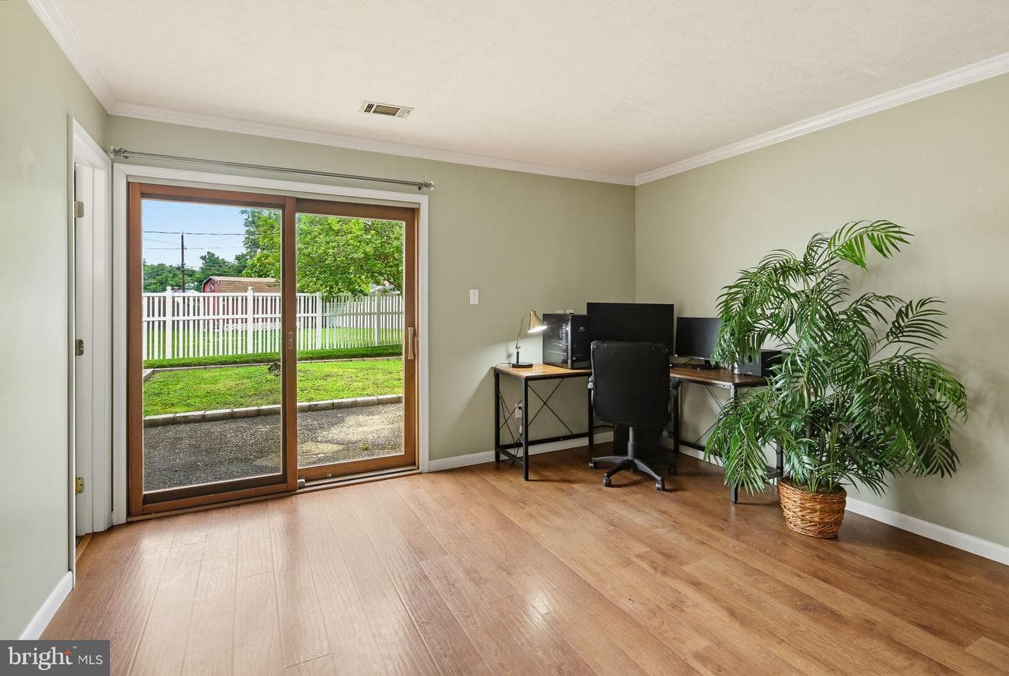 1124 Wynbrook Road photo 14