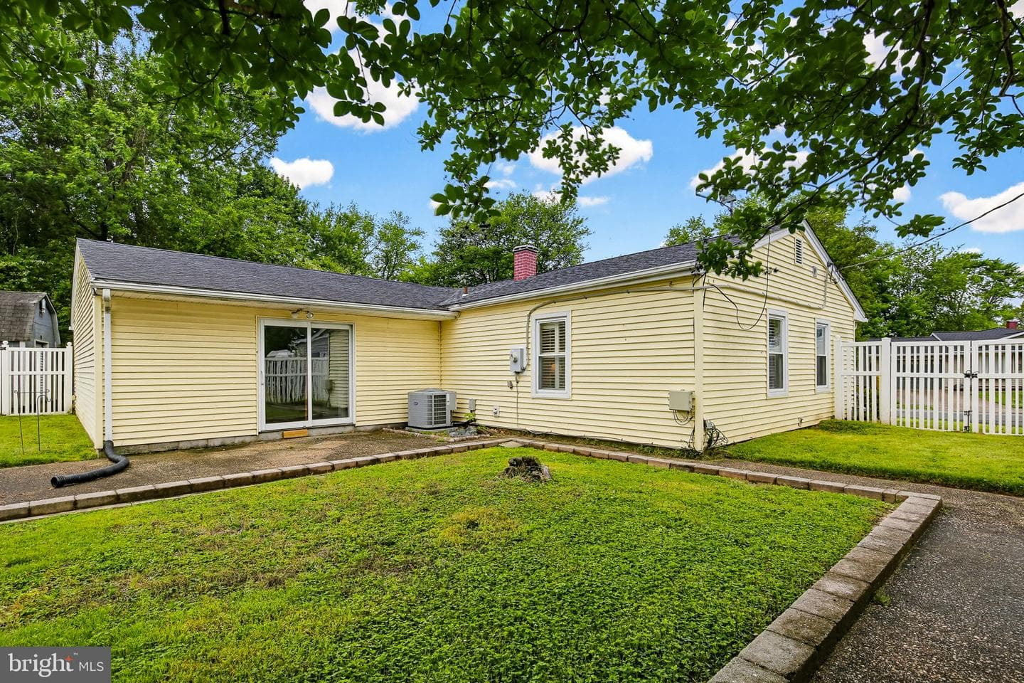 1124 Wynbrook Road photo 30