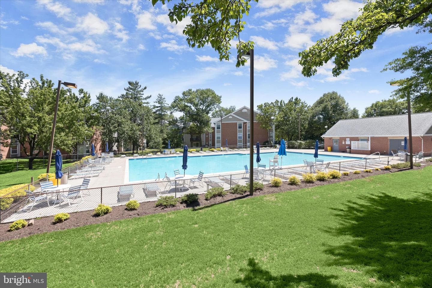 6509 Buskin Lane photo 32