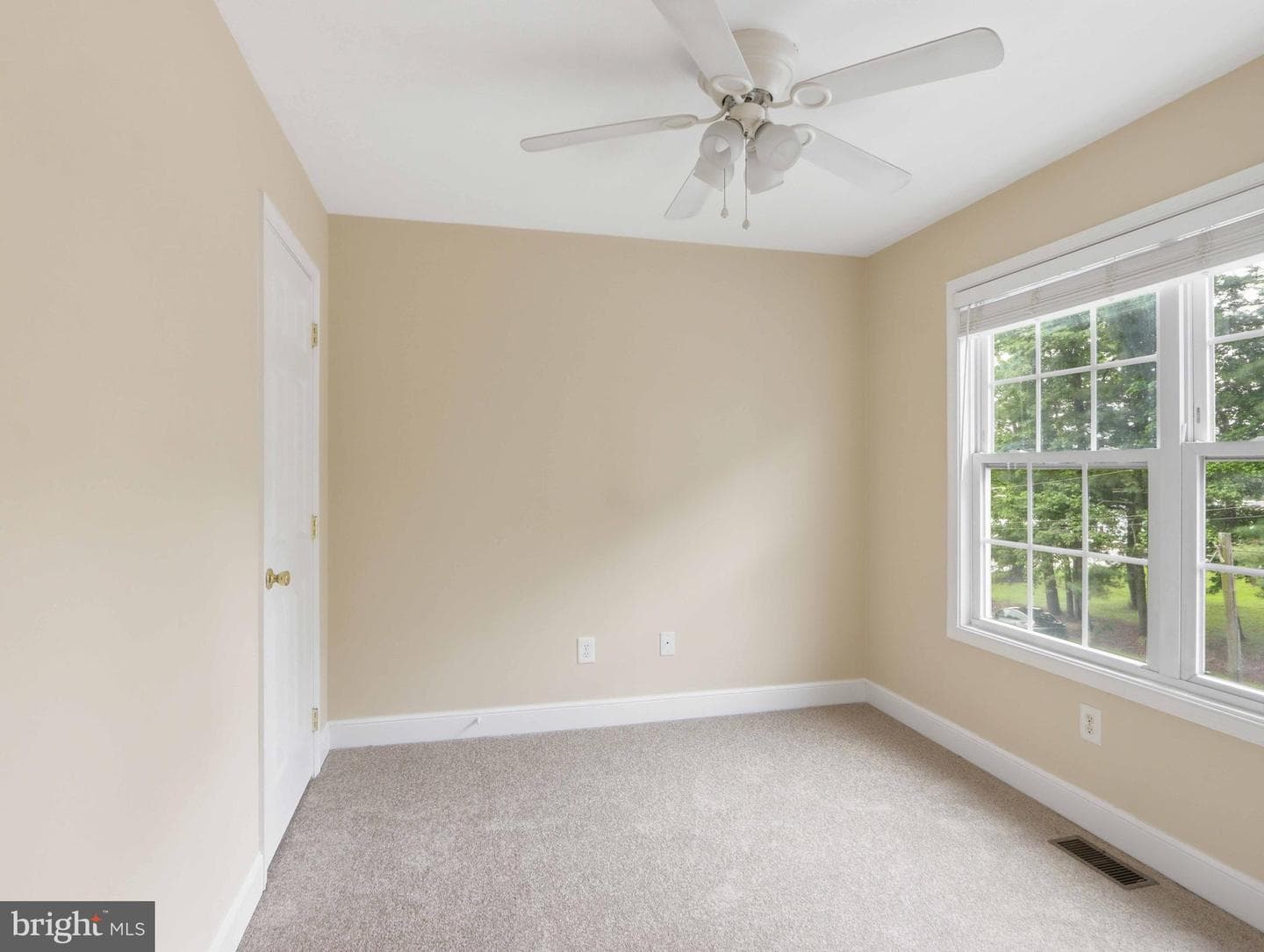 7654 Turnbrook Drive photo 25