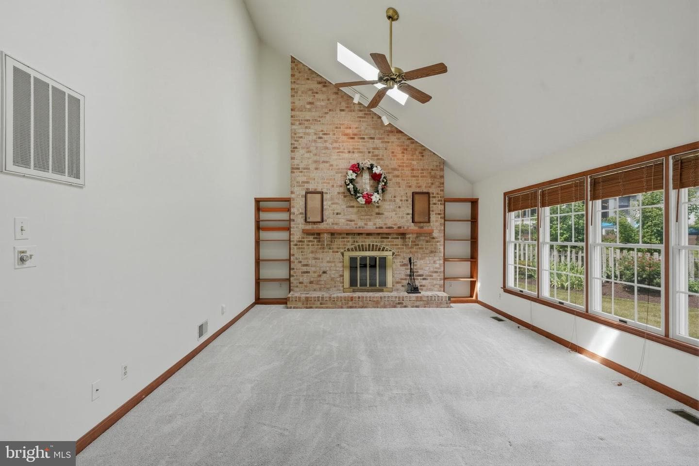 1303 Persimmontree Court photo 13