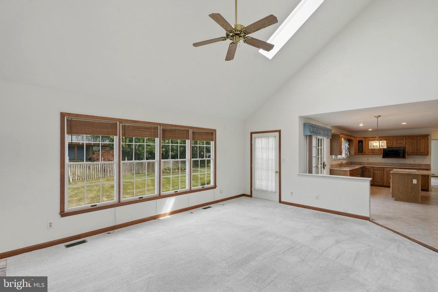 1303 Persimmontree Court photo 14