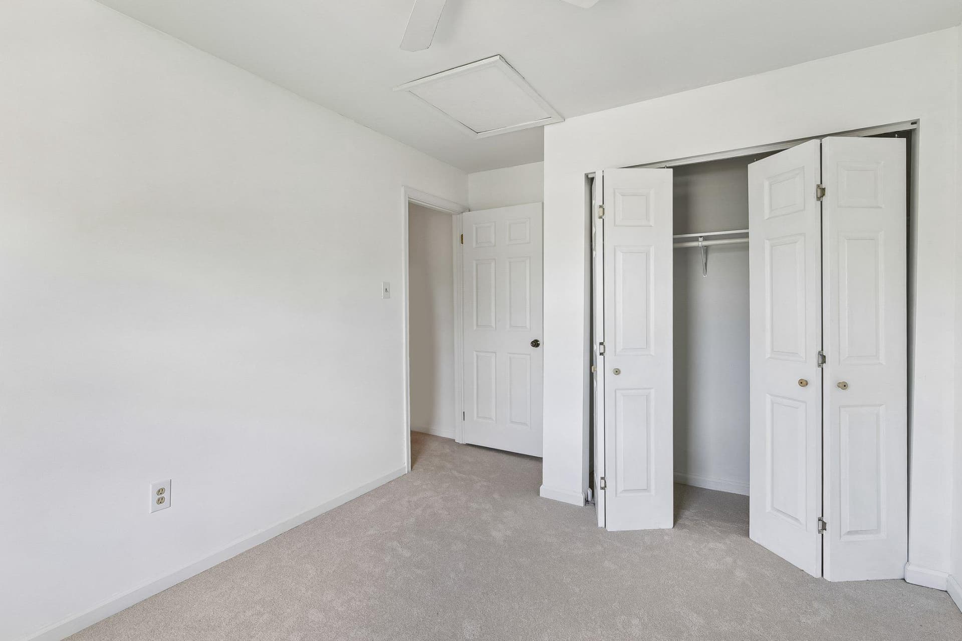 456 Watson Court photo 20