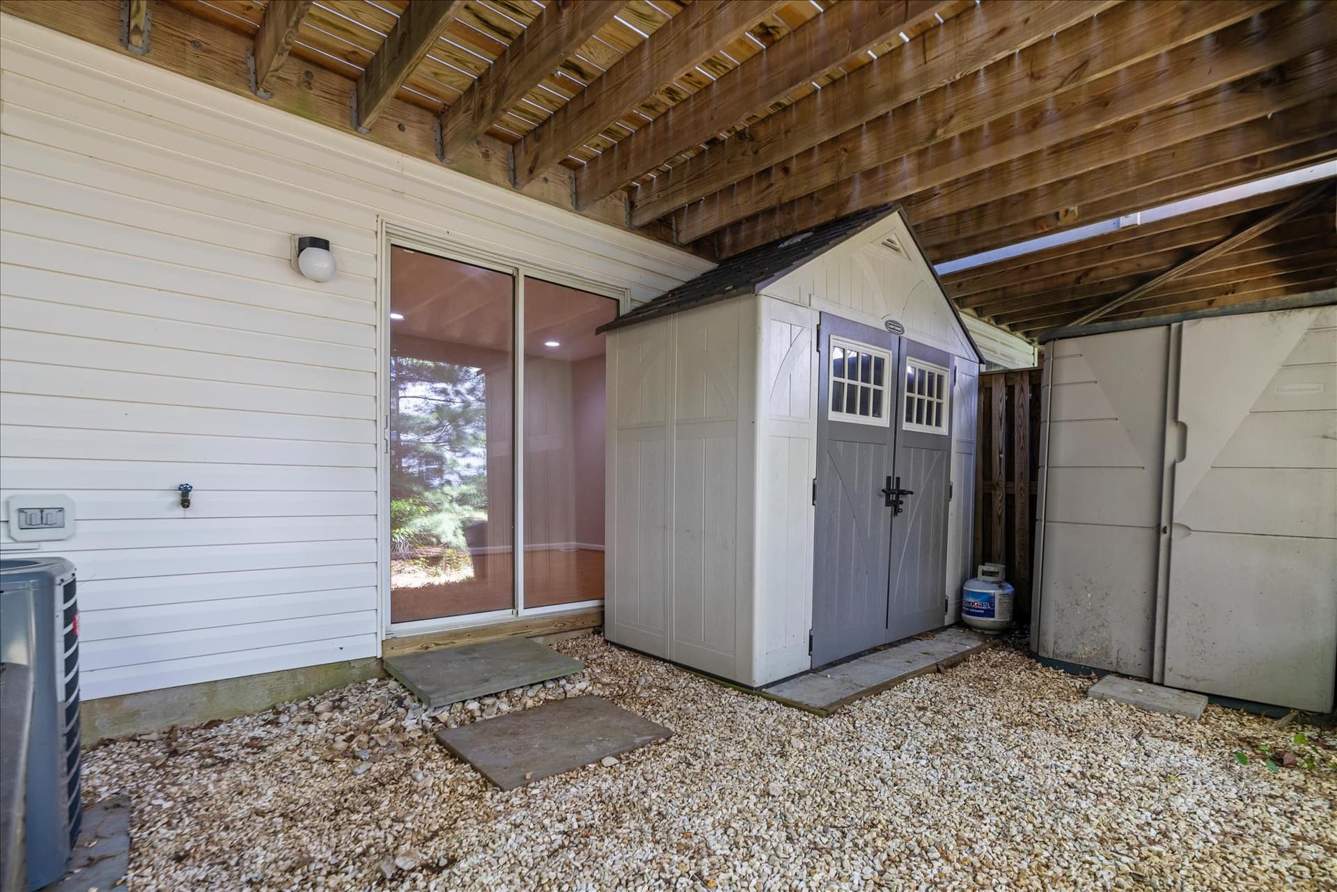 530 Samuel Chase Way photo 34