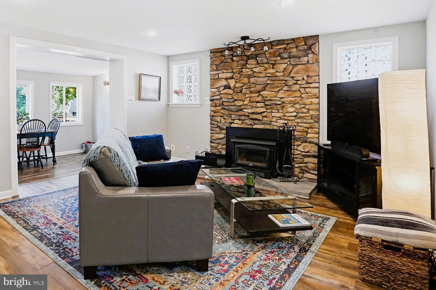 601 Riverside Drive photo 12