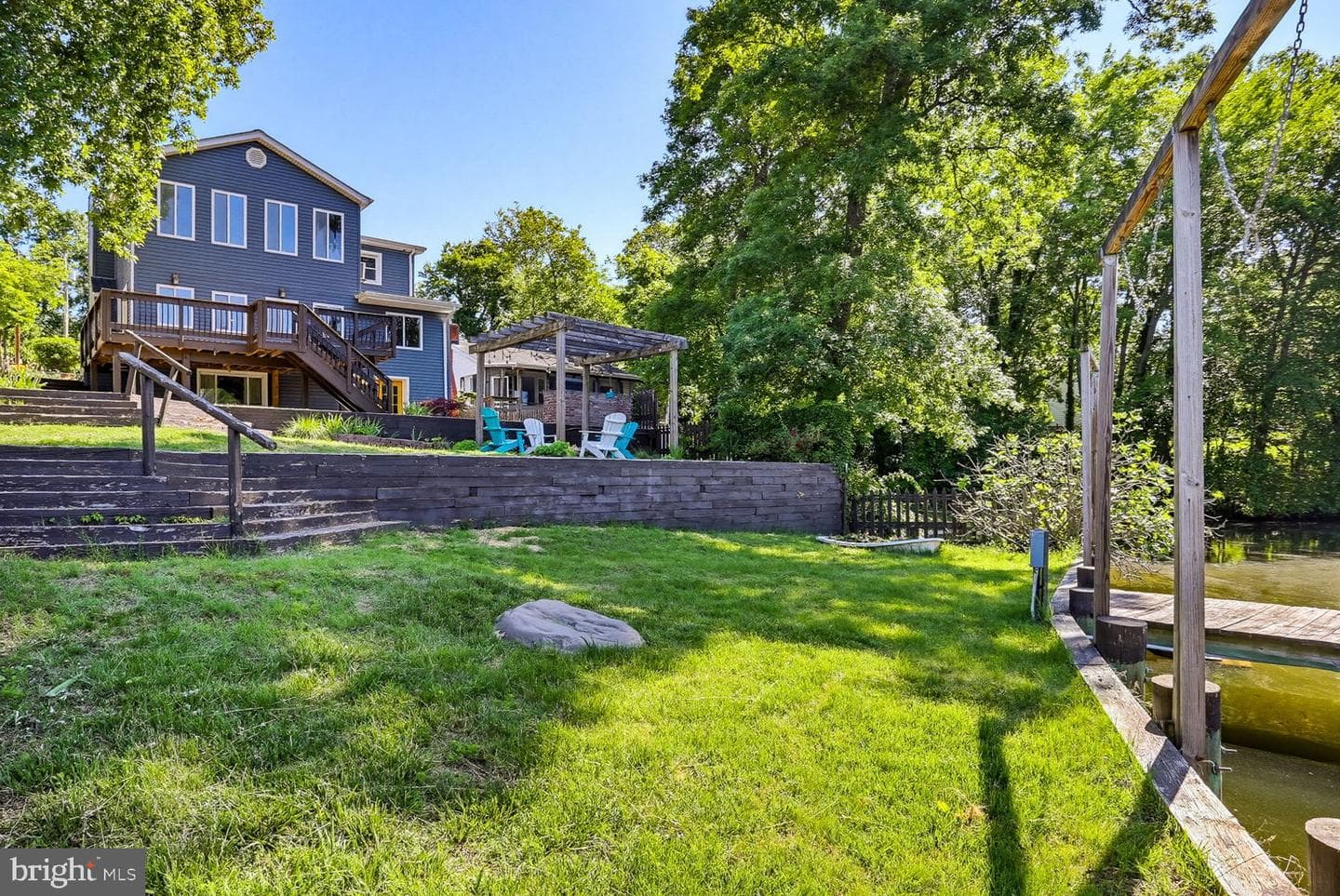 601 Riverside Drive photo 16