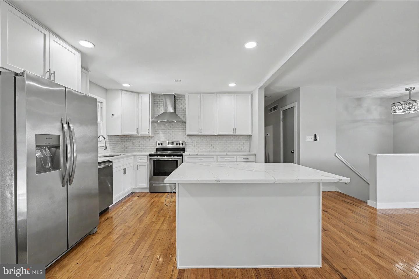 401 Grove Ridge Court photo 12