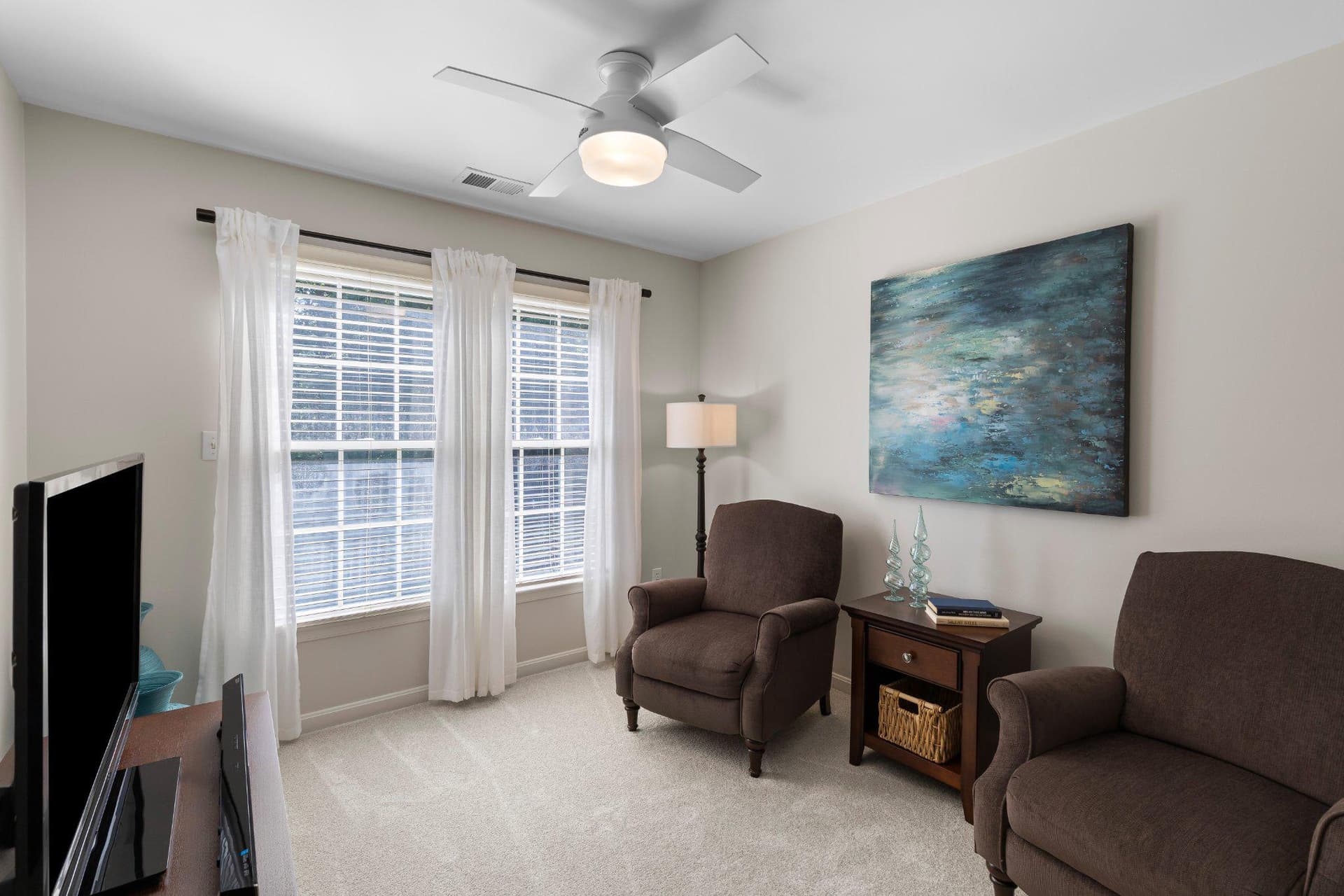 71 Simmons Lane photo 18