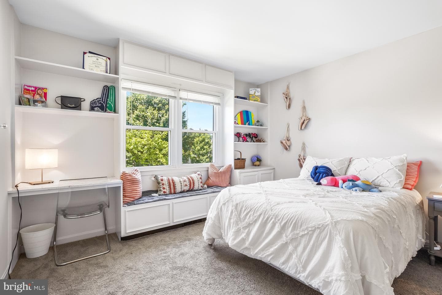 289 Whistling Pine Road photo 32