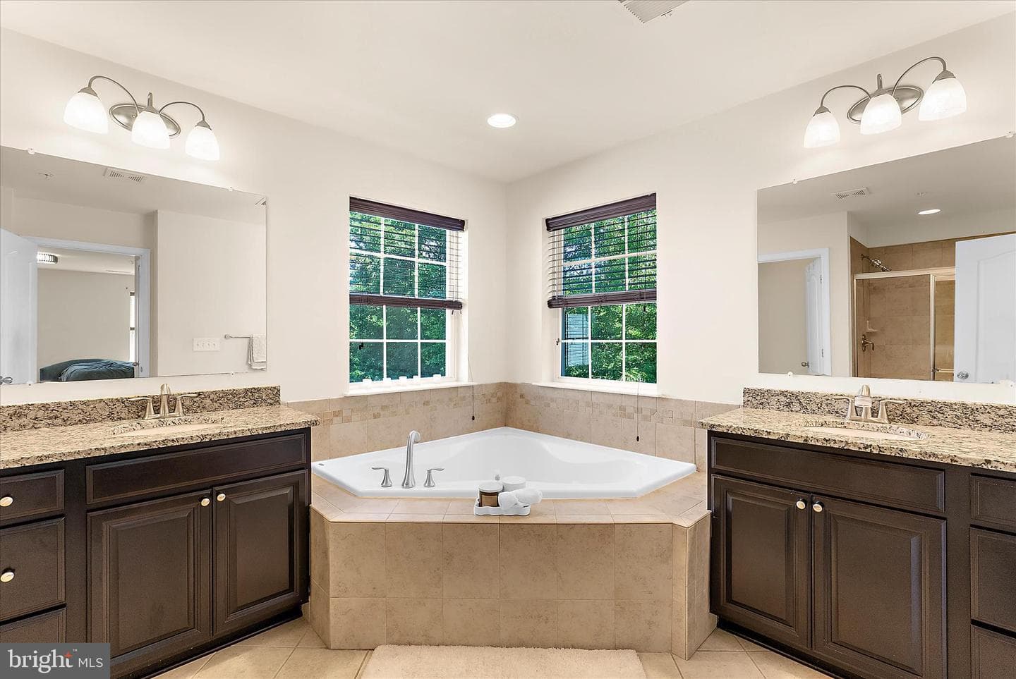 7807 Stonebriar Drive photo 34