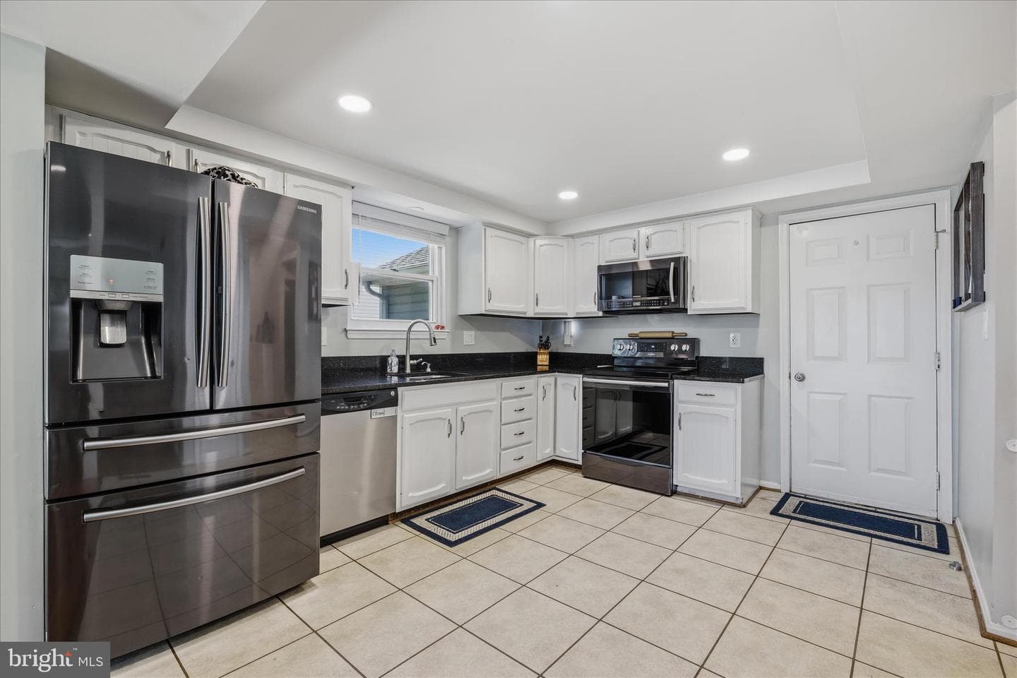 944 Aqua Court photo 11