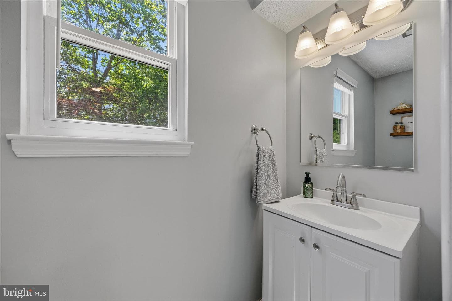 944 Aqua Court photo 14