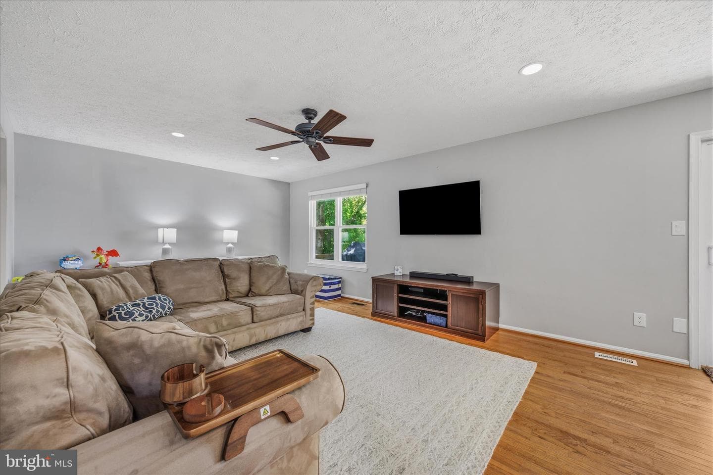 944 Aqua Court photo 6