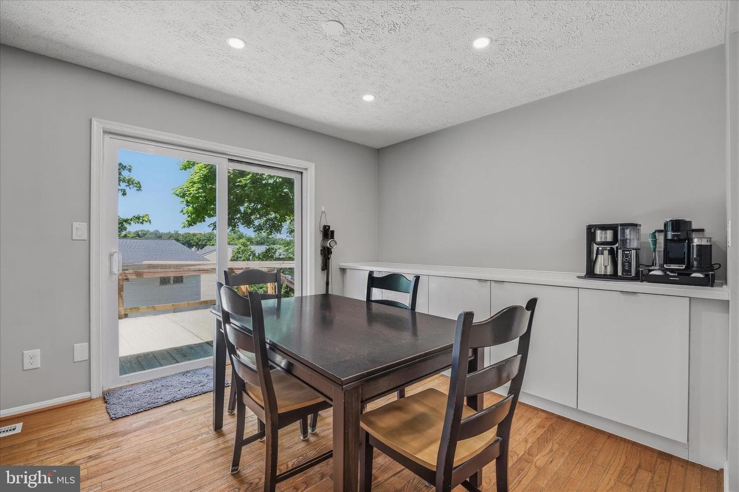 944 Aqua Court photo 8