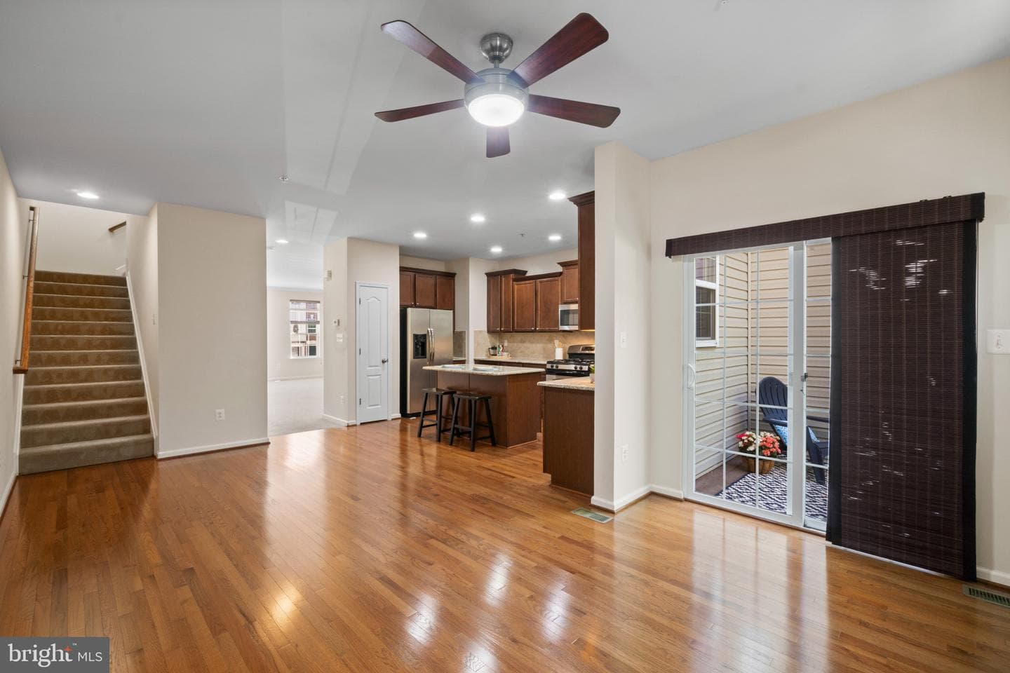 722 Hidden Oak photo 7