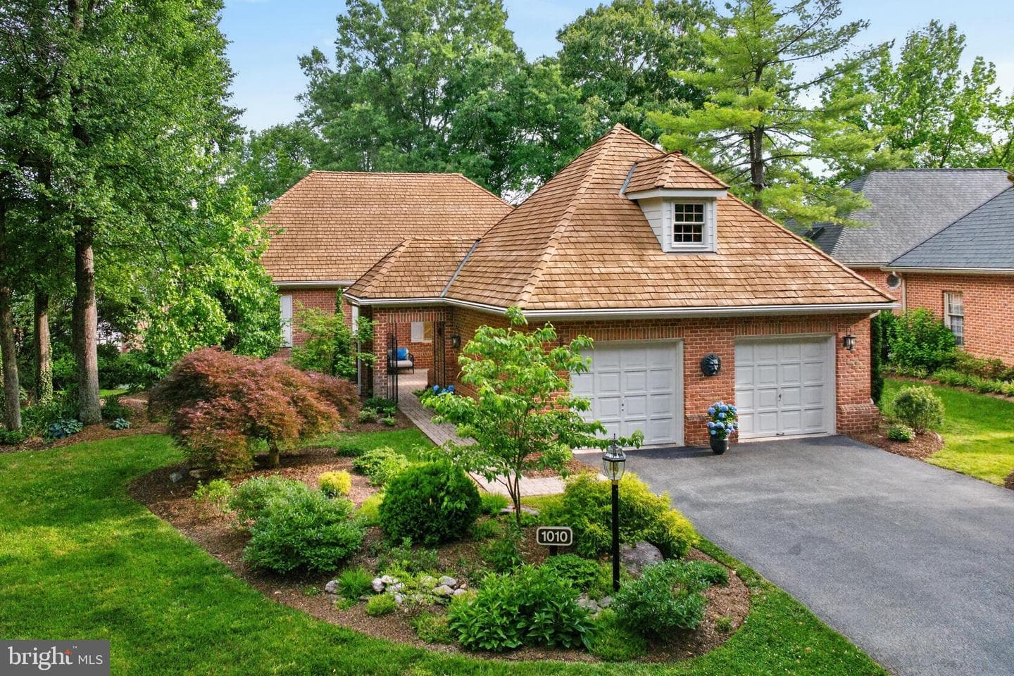 1010 S River Landing Road photo 46