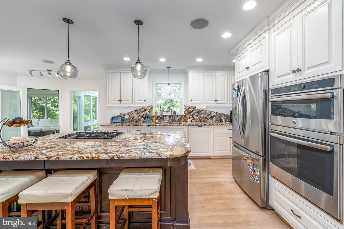 429 Fairtree Drive photo 4