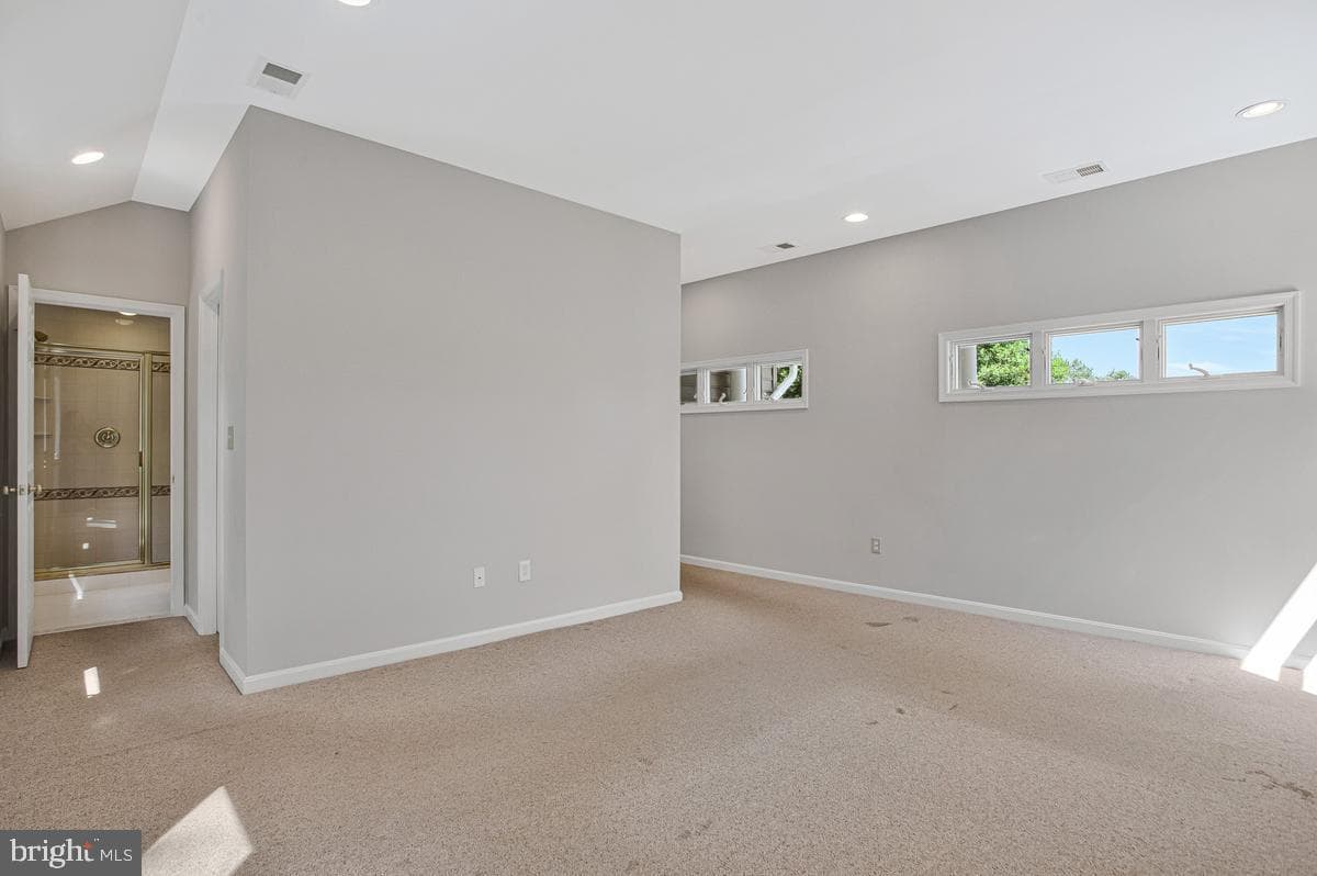 421 Edgewater Road photo 15