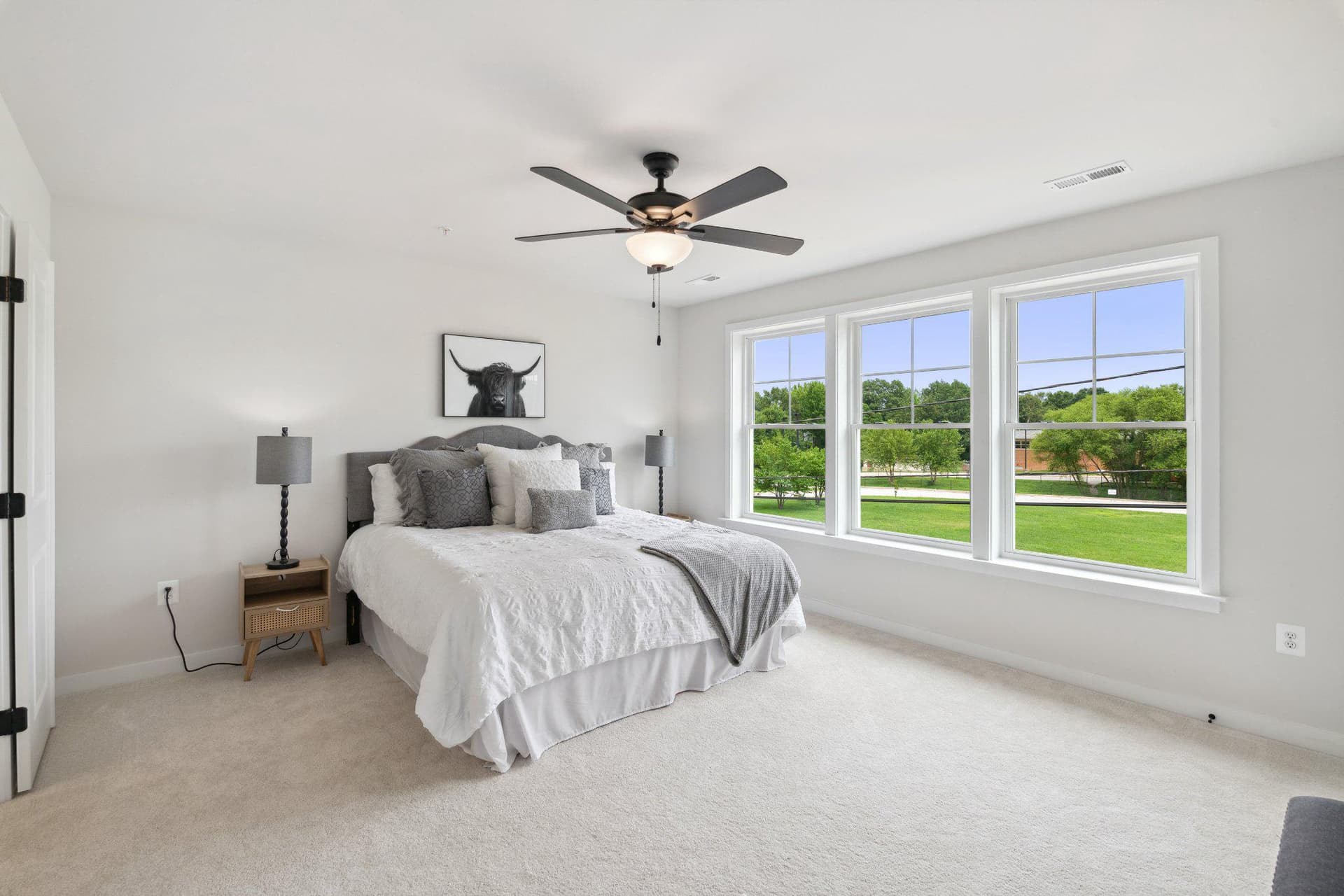 1003 Henry Avenue photo 8