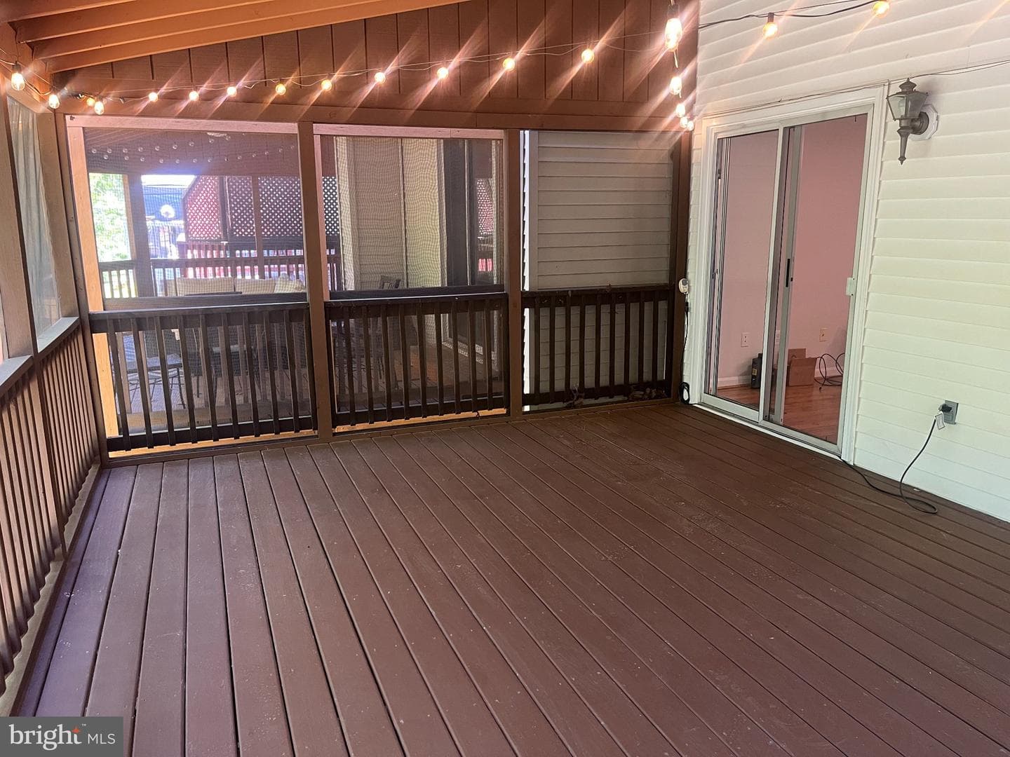 178 Pinecove Avenue photo 14