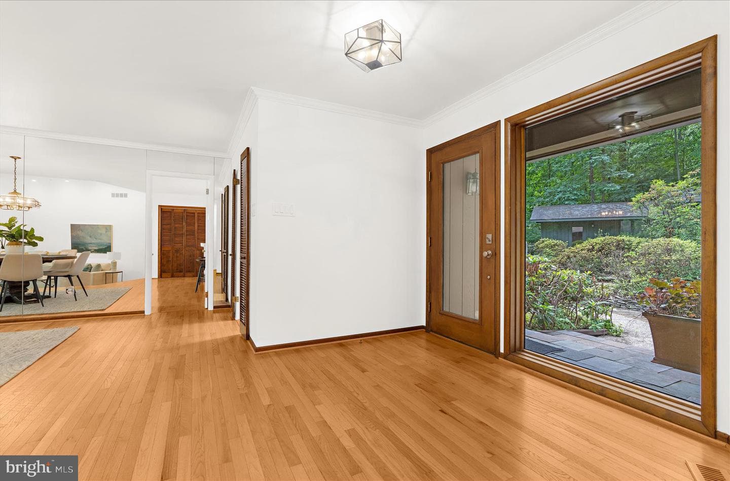 698 Discovery Road photo 13
