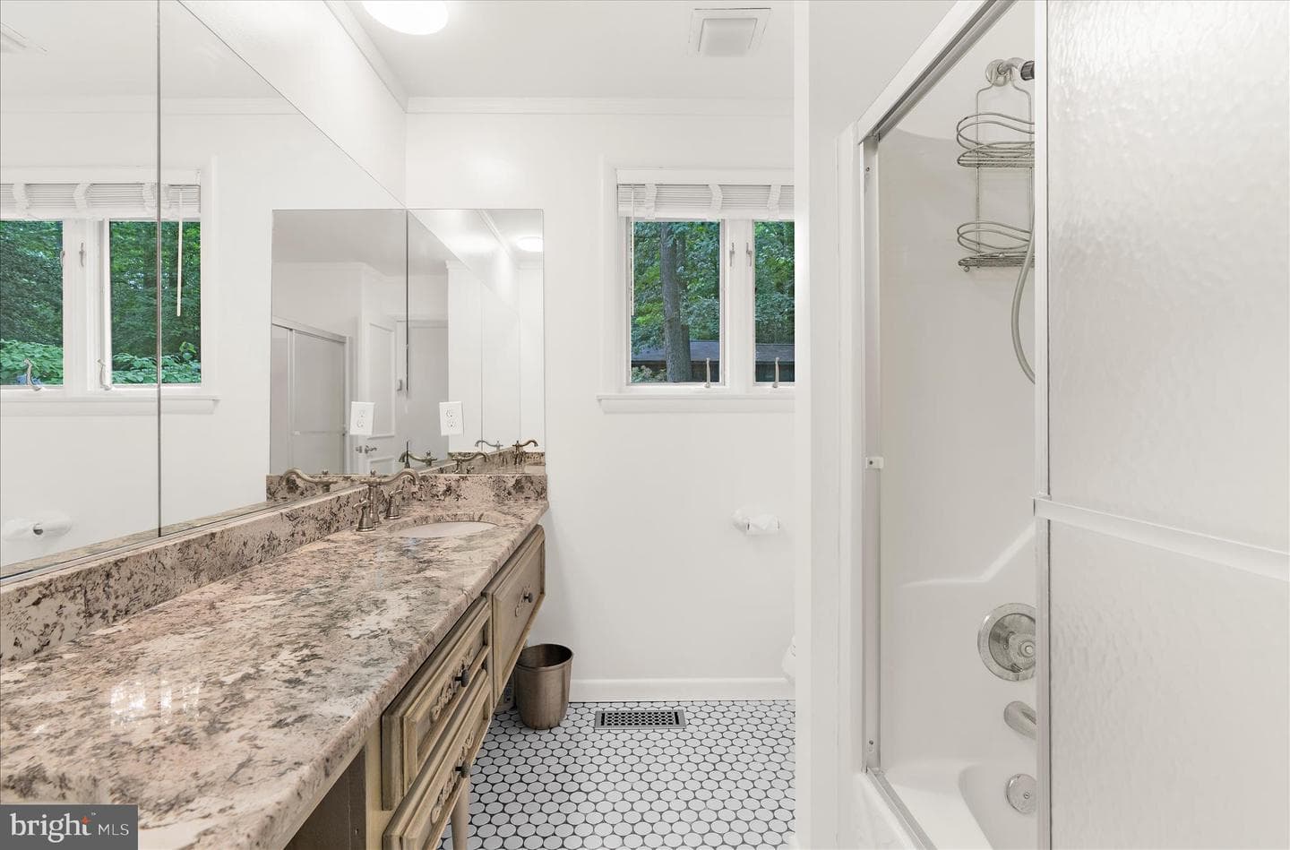 698 Discovery Road photo 21