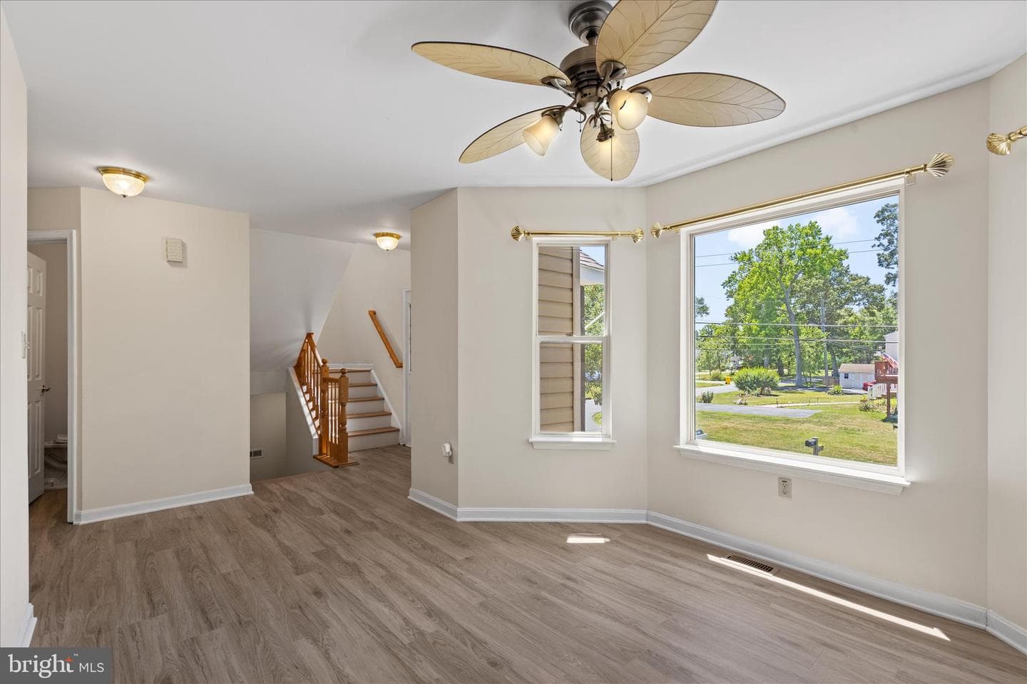 5523 Ilchester Street photo 9