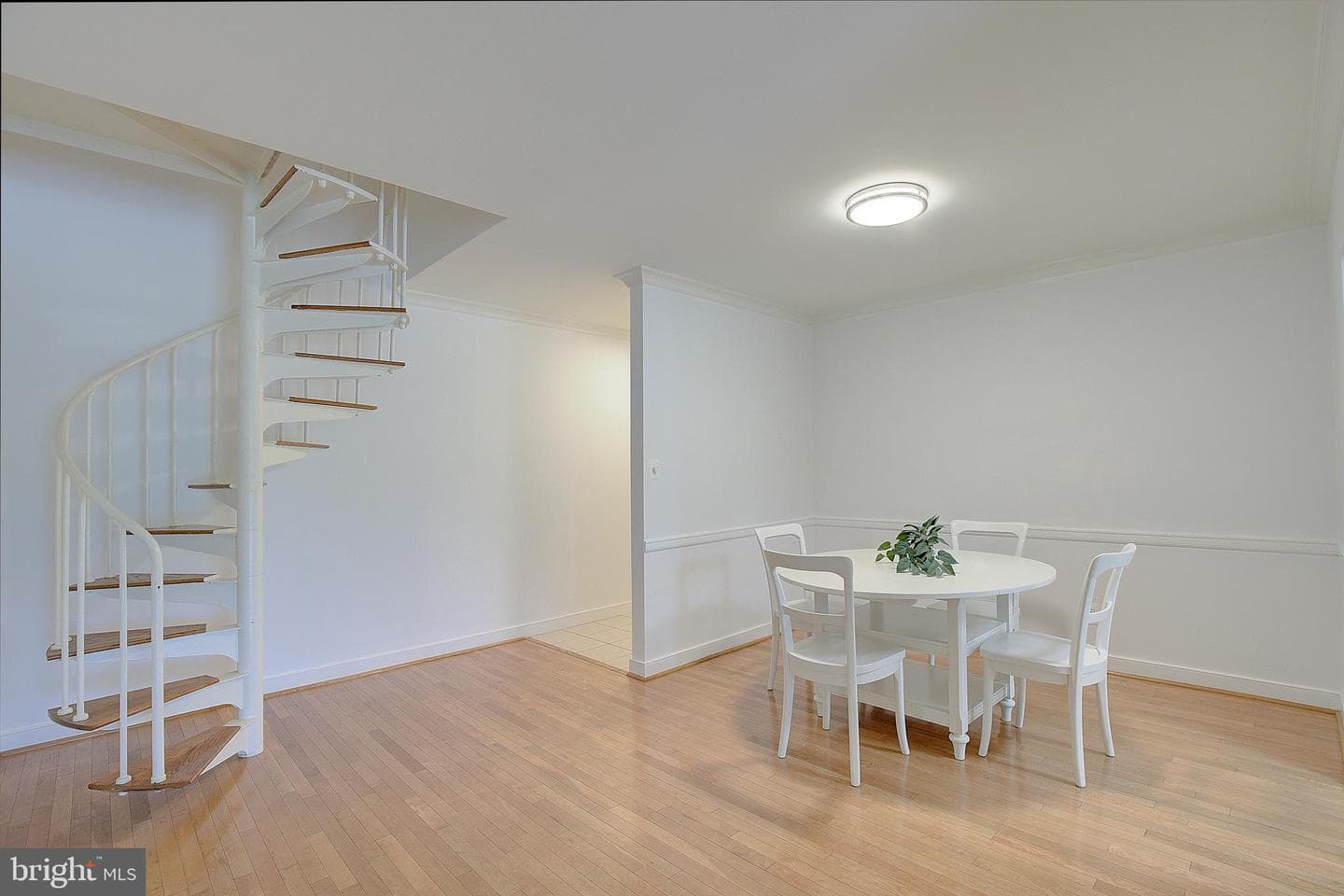 300 Hilltop Lane #i photo 9
