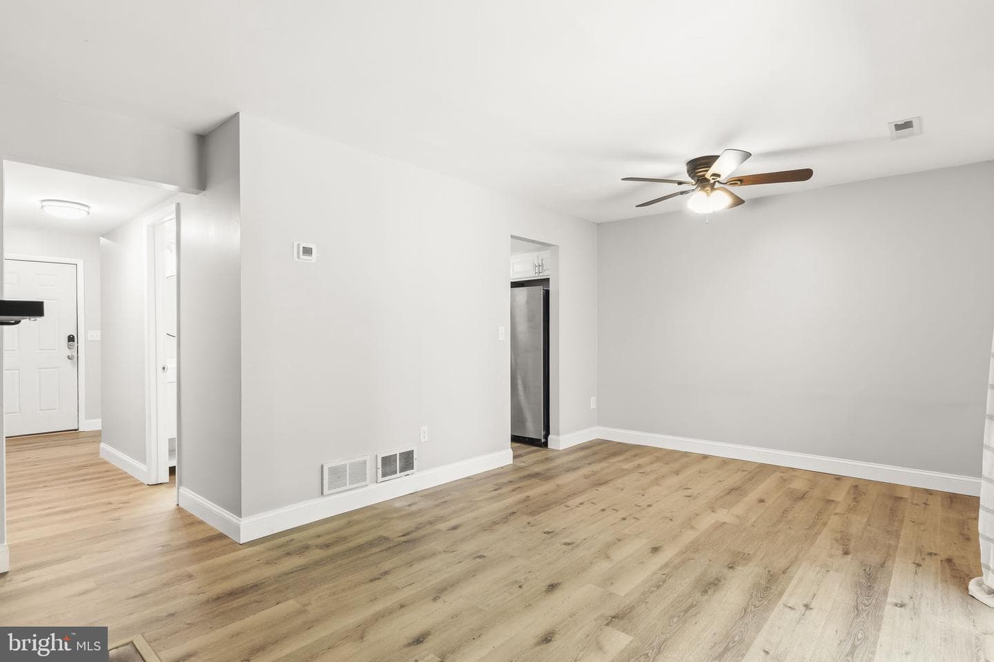 1418 Foxwood Court photo 7