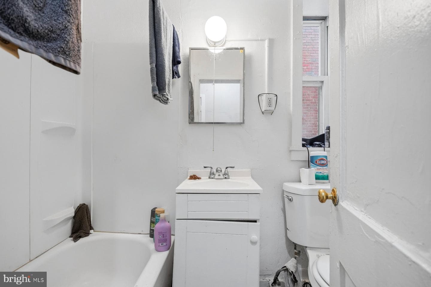 923 1st Street photo 12